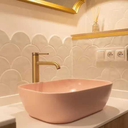 Rentplanet - Przy Dworcu Glownym