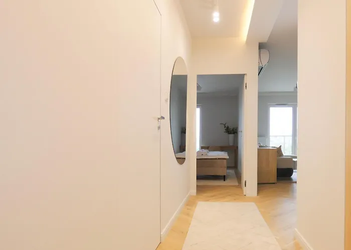 Rentplanet - Przy Dworcu Glownym Poznan