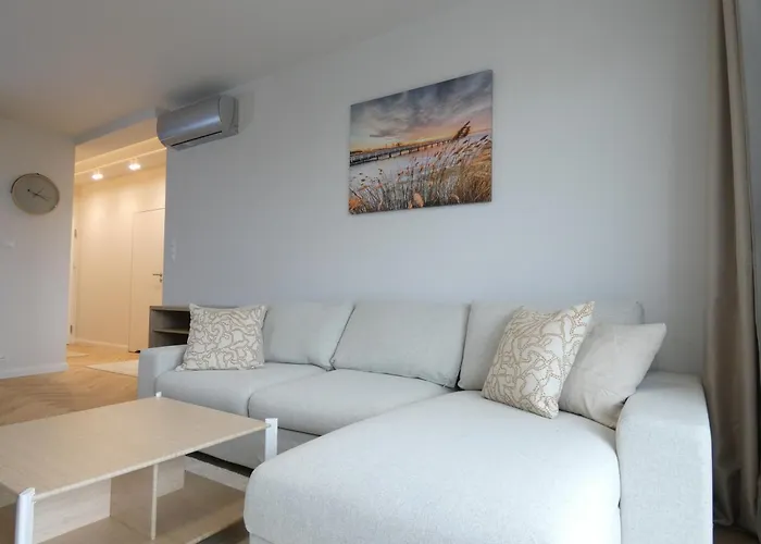 Rentplanet - Przy Dworcu Glownym Poznan